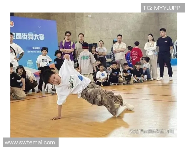 西安街舞队在全国街舞比赛中荣获第五名展现实力与魅力 西安街舞队在全国街舞比赛中荣获第五名展现实力与魅力