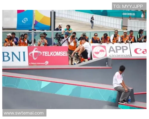 上海滑板队与重庆滑板队赛后复盘分析比赛节奏与战术对比